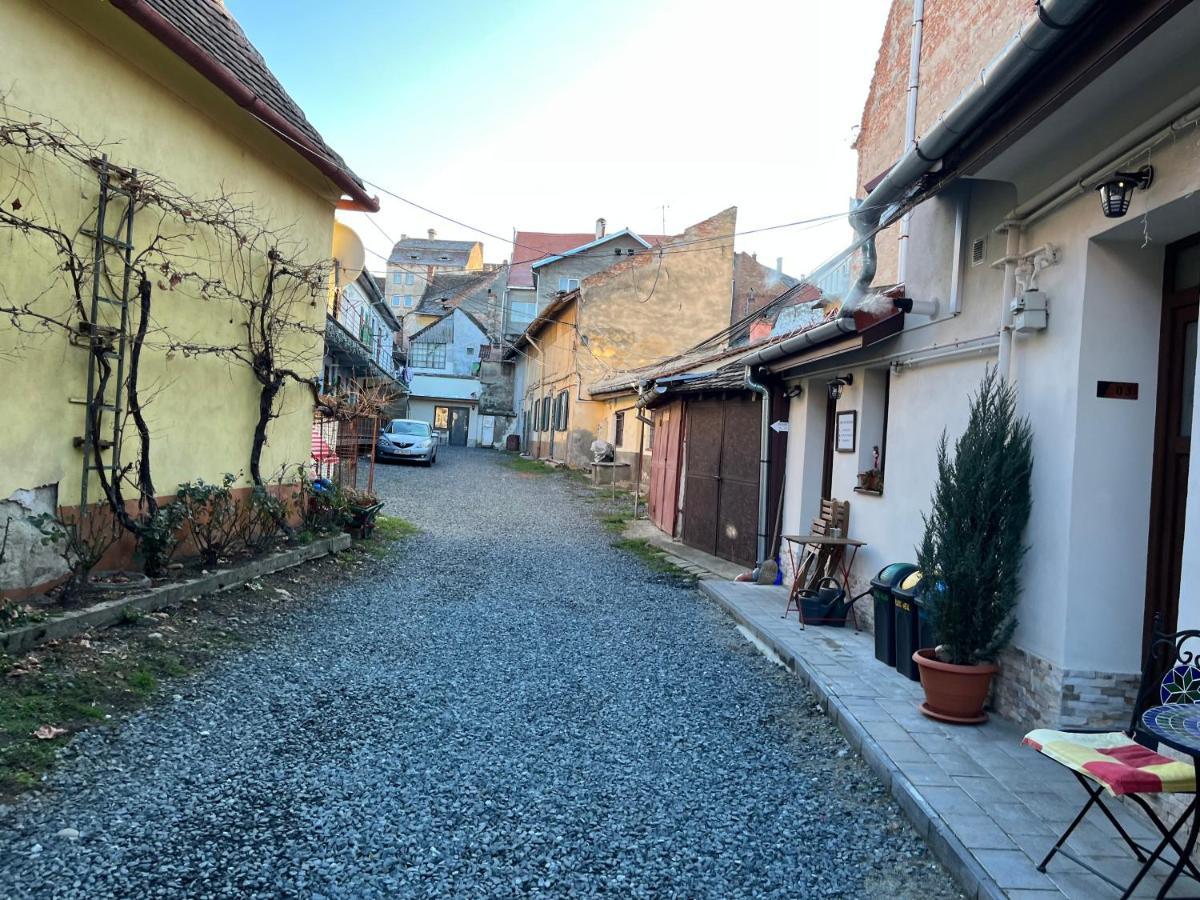 Old Town Studio 9 Mai Sibiu Dış mekan fotoğraf