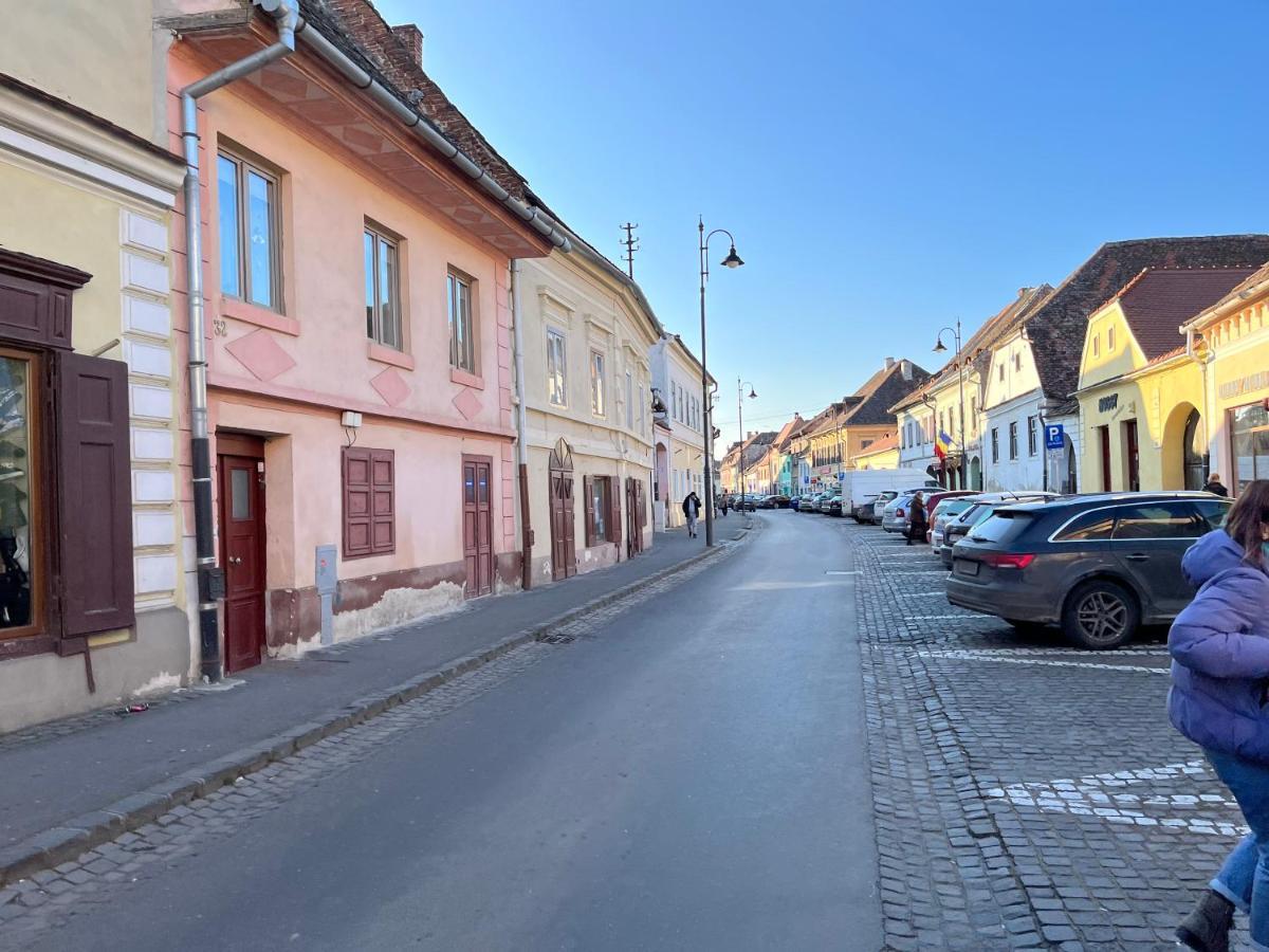Old Town Studio 9 Mai Sibiu Dış mekan fotoğraf